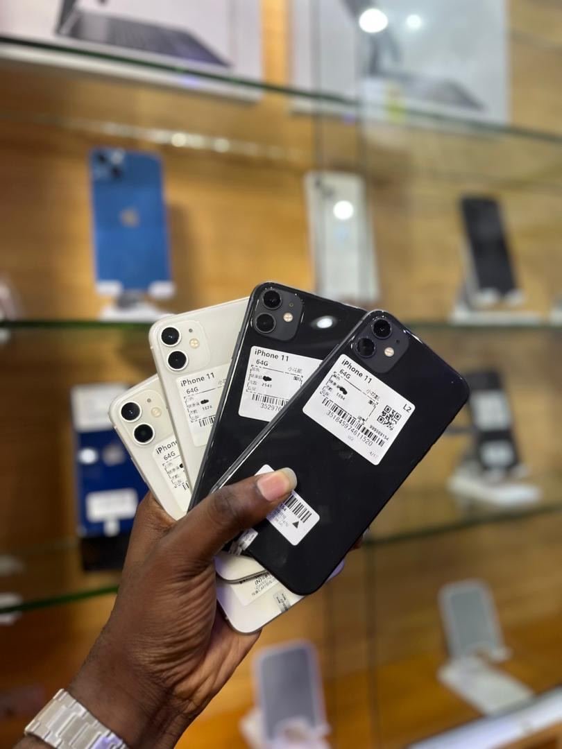 iPhone 11