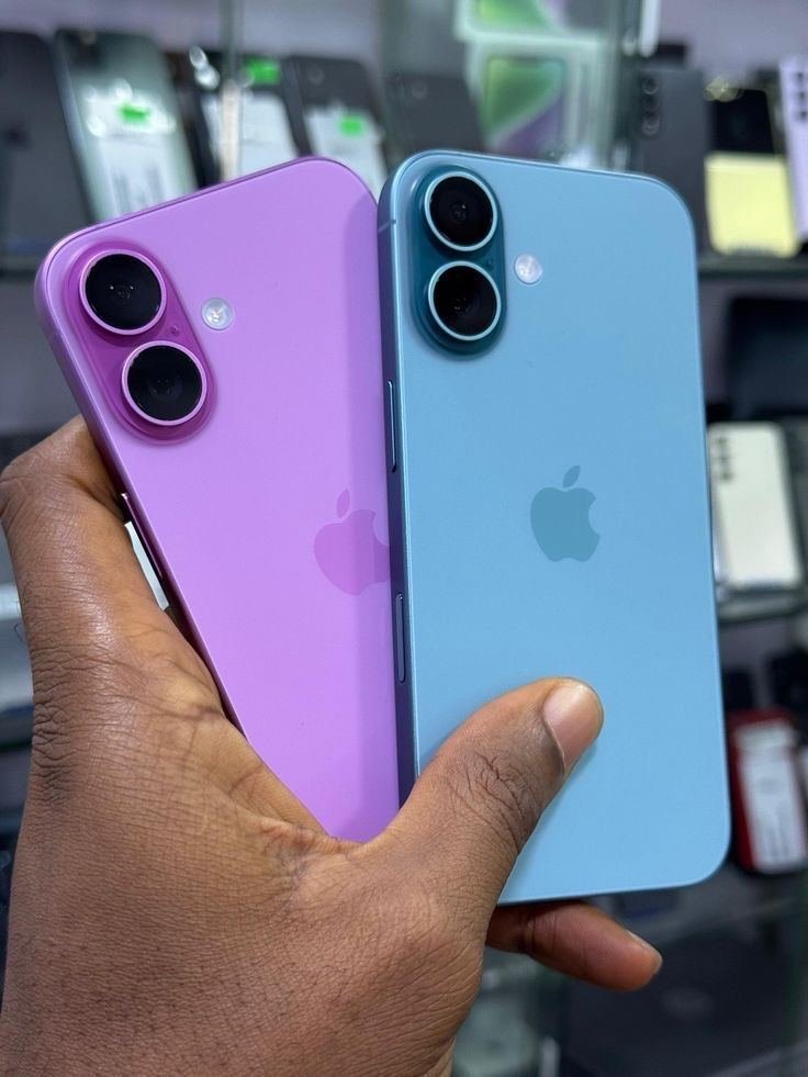iPhone 16